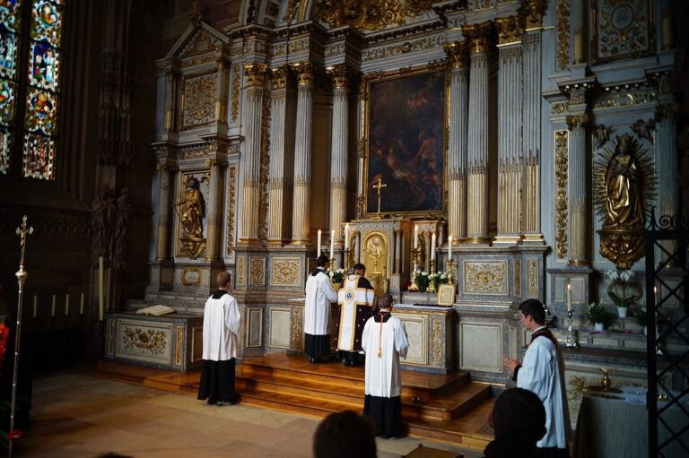 Latin Mass celebrated at Strasbourg Cathedral