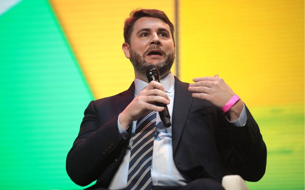 James Lindsay speaking to a crowd.