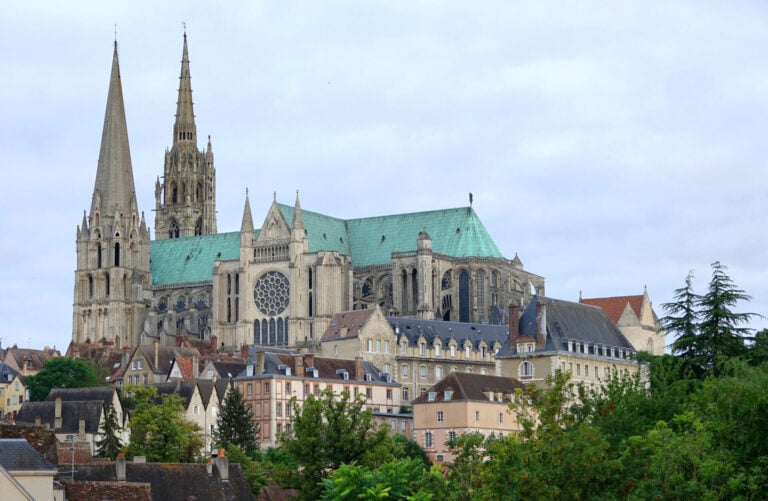 Wide shot of Chartres Cathedral.